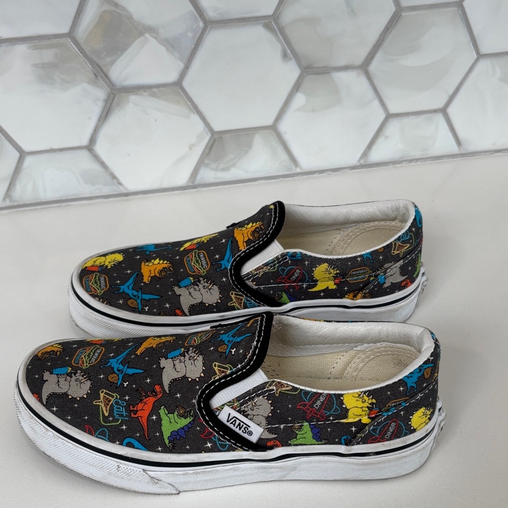 Van’s kids Size 1